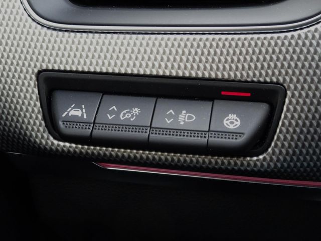 Renault-Arkana-1-6-E-TECH-Hybrid-Intens-17