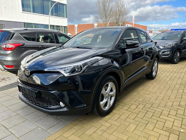 Toyota-C-HR-1-2-Dynamic-3